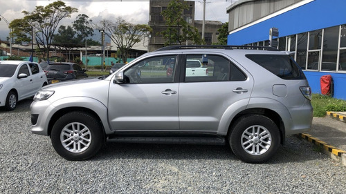 Toyota Fortuner 4x4