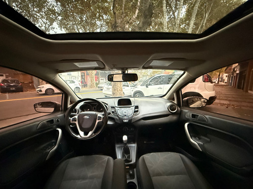 Ford Fiesta Kinetic 1.6 Design 120cv Titanium