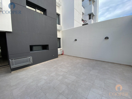 Imagen 5 de 13 de Departamento En Venta - Planta Baja Con Patio Y Asador - Alta Córdoba