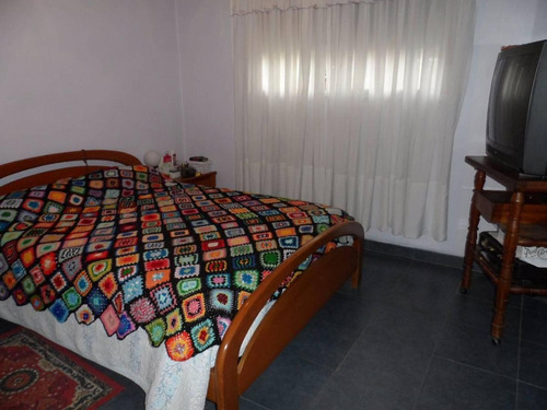 Imagen 5 de 11 de Chalet En Planta Baja - 3 Ambientes - Castelar Norte