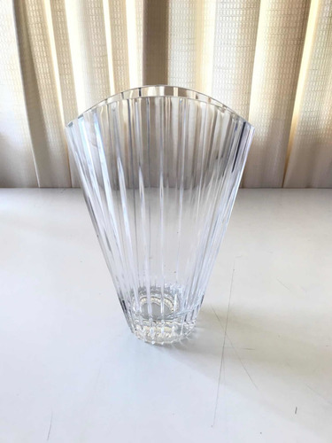 Imagen 2 de 2 de Florero De Cristal Checoslovaco