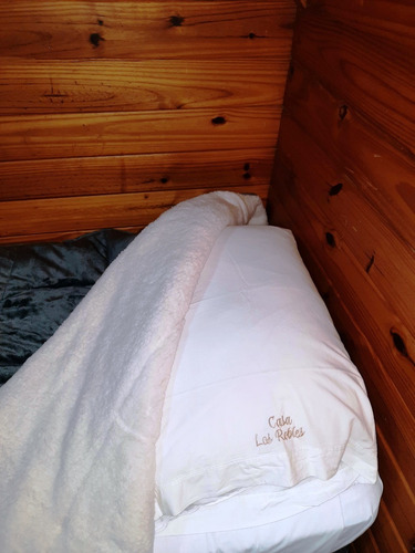 Aprovechá Promo Inicio Temprada Inv. 2025 !!!soñada!!! Cabaña De Montaña 4 Pax , Inmersa En Bosque Nativo De Robles. Zona Tranquila Y A Pocas Cuadras Del Centro .