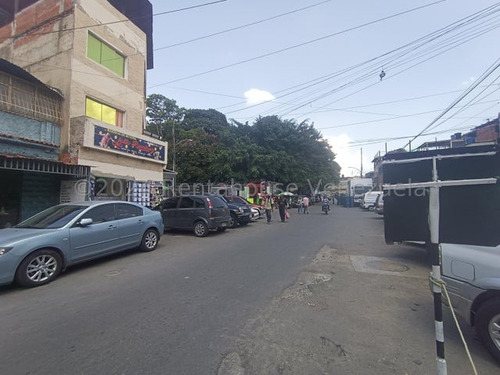 Ferretería En Venta En Catia 24-28724 A.j