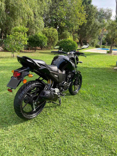 Yamaha Fz16