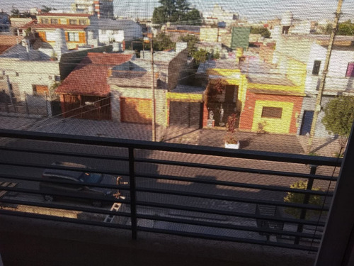 Departamento Monoambiente Con Balcon Y Cochera