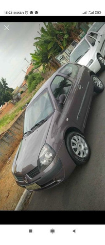 Renault Clio 2006 1.0 8v Expression 3p