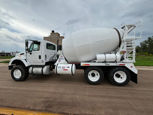 Camion Mixer De Concreto International 2007 - 8 Mts 3