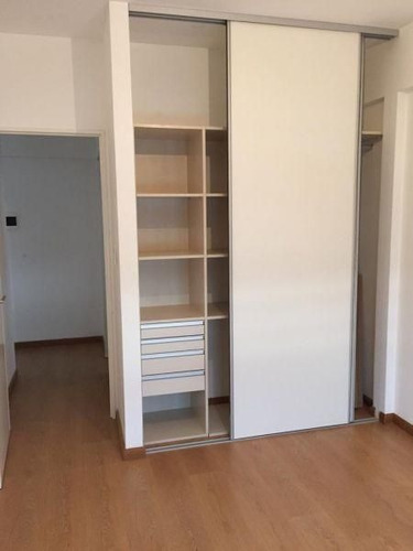 2 Ambientes | Hipolito Yrigoyen Al 400