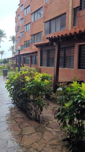 Apartamento En Boca De Aroa.conjunto Resd. Playa Dorada. Ip