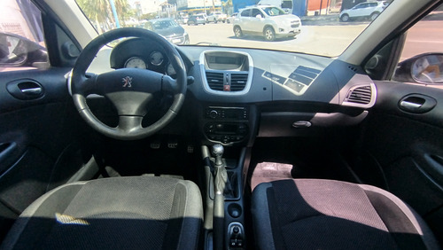Peugeot 207 1.6 Xt