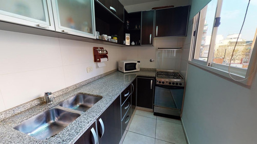 Venta. Departamento. 3 Ambientes. Parque Centenario