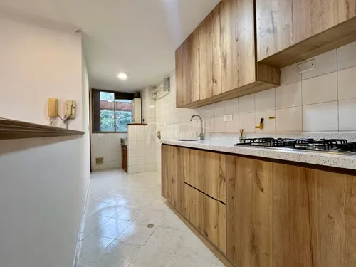 Apartamento En Arriendo En Zuñiga. Cod A776130