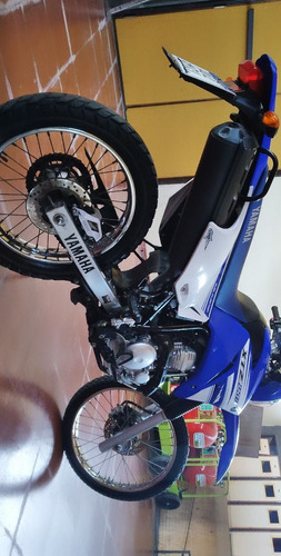 Yamaha Lander