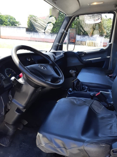 Accelo 815 (2 P) Diesel E5 Ano 2016 Carroceria Baixo Km