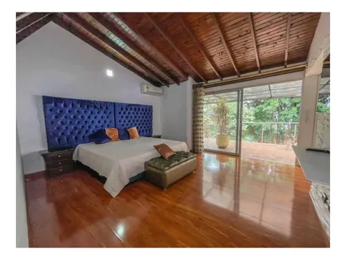 Rhbr-12826 (casa Campestre) 3 Niveles (poblado Tesoro)