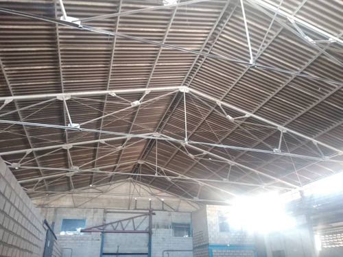 Imagen 5 de 6 de Se Vende Galpón En Zona Industrial La Hamaca 04243743396