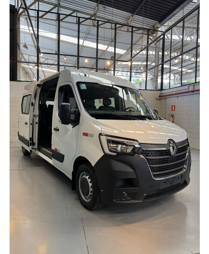Renault Master 2.3 Dci Diesel Minibus Executive 16l L3h2 3p
