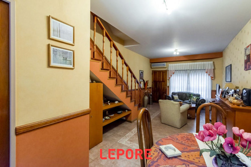 Casa En Venta En Boedo