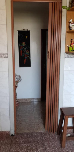 Casa En Venta - 2 Dormitorios 1 Baño - Cochera - 311,6mts2 - Ensenada