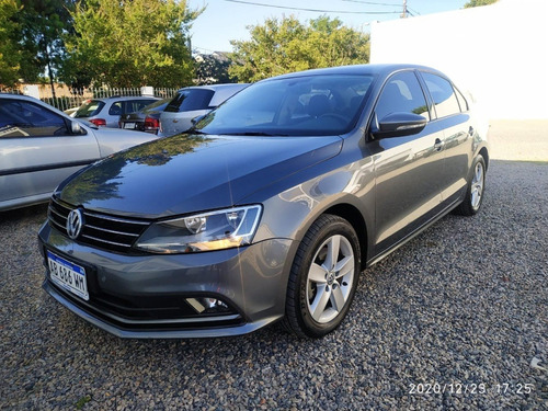 Volkswagen Vento Comfortline 1.4 Tsi