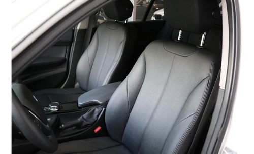 Imagen 10 de 12 de Bmw Serie 3 2.0 320i Sedan Executive