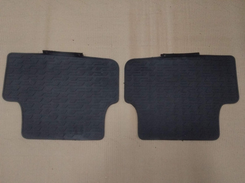 Imagen 4 de 7 de Cubrealfombra Original Vw Polo 4 Piezas