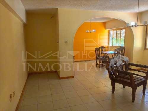 Apartamento En Venta En Residencias Jardines De Araira En Airara - Estado Miranda