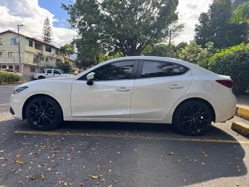 Mazda 3 2.0 Grand Touring At