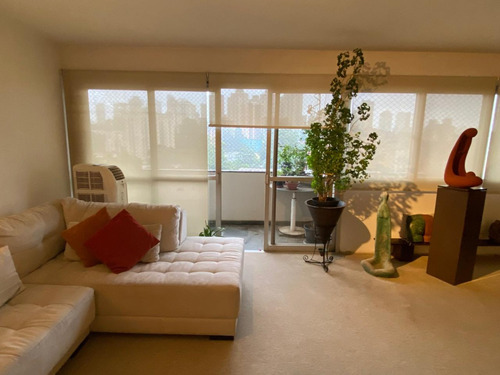 Apartamento 142m² | 3 Dorms (1 Suíte) | 2 Vagas | Varanda | Vila Andrade - Melhor Valor Da Região!