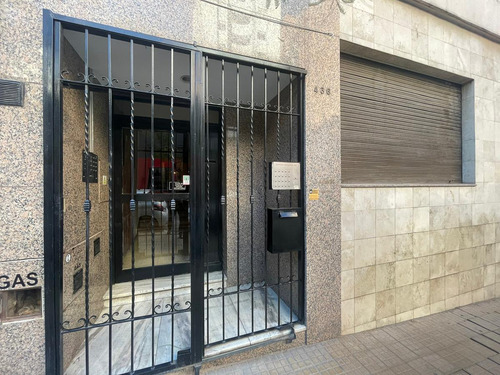 Imagen 11 de 12 de Nueva Cordoba - Venta - 1 Dor Con Patio - Escritura - Exc Ubicación !