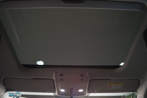 Imagen 14 de 15 de Seat Ibiza Style Automático Azul 2021