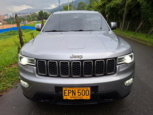 Jeep Grand Cherokee Laredo