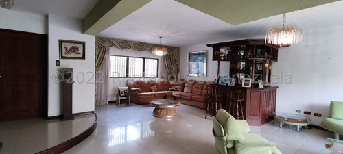 Imagen 3 de 15 de Casa En Alquiler Colinas De Bello Monte 22-23693 María José Diaz +58 424-1747490