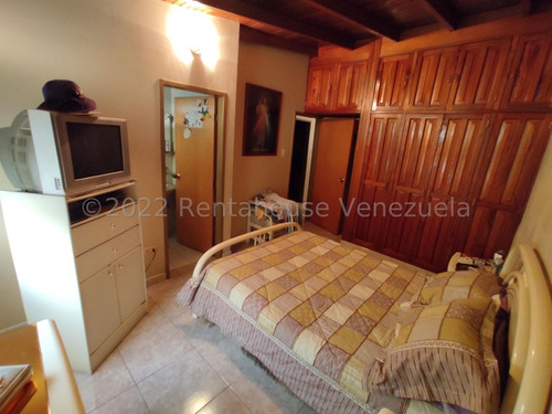 Imagen 24 de 27 de Casa Venta Urbanización Cerrada Agua Cómoda Nb