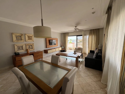 Penthouse De Lujo Amueblado Ubicado En El Exclusivo Fishing Lodge De La Marina De Cap Cana, Con Amplia Terraza