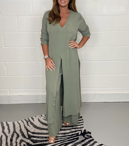 J Conjunto De Camisa Con Cuello En V Y Pantalón Para Mujer