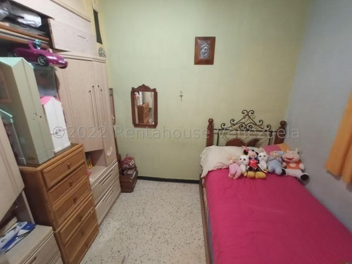 Imagen 11 de 14 de Rómulo Gallegos Apto Venta Reinaperazzo.rah Mls #22-23226 / Tlf 04143971877