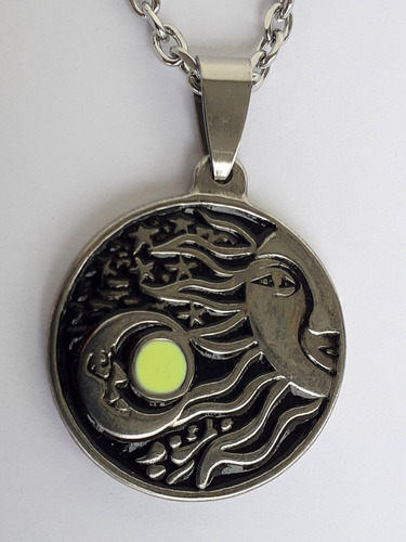 Medalla Sol Y Luna Con Cadena Clasica En Acero Quirurgico 