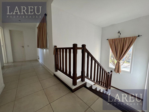 Imagen 19 de 30 de Casa En Venta En Villa Olivos
