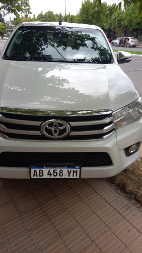 Toyota Hilux 2.8 Cd Srv 177cv 4x4