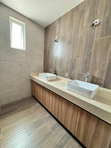 Casa En Venta En Metepec
