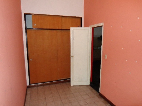 Imagen 8 de 9 de Departamento Tipo Casa En Venta En Lanus Oeste