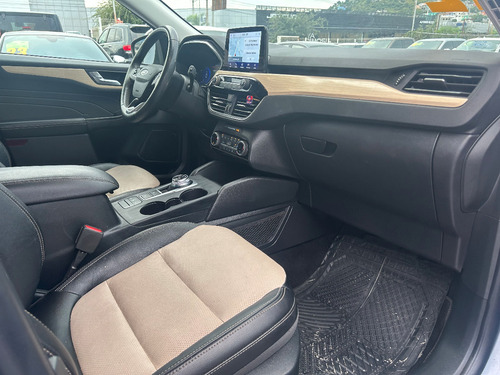 Ford Escape Titanium Hybrida 2022