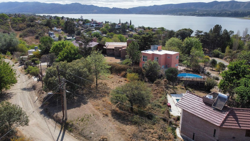 Entrega 40.000usd Y Resto Financ. Prop - Escritura - 700mts2