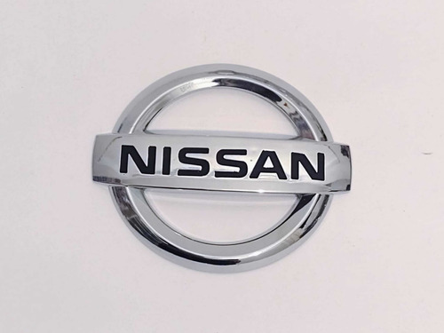 Emblema Parrilla Altima Nissan