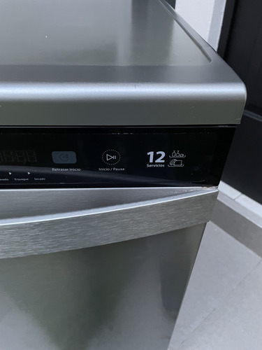 Lavavajillas Whirlpool 12 Servicios (Usado)