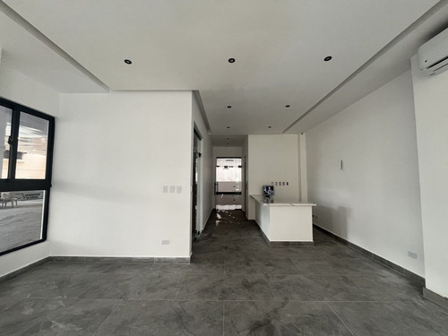 Apartamento De Una Habitacion En Venta En Bella Vista.