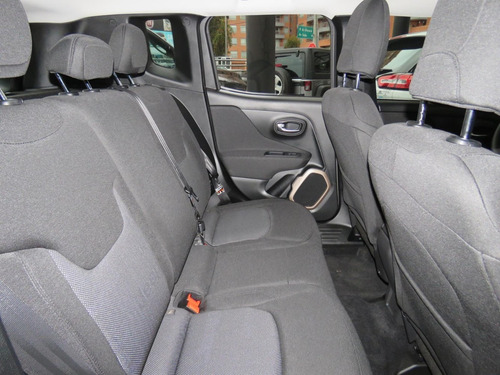 Renegade Sport Plus 1.8l At