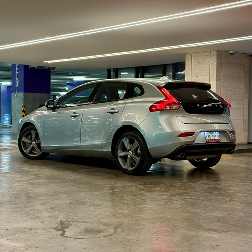 Volvo V40 1.5 Addition T3 A/T