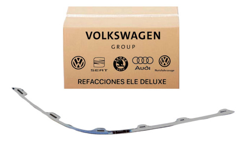 Moldura Cromada Facia Trasera Izquierda Vw Passat 13-15